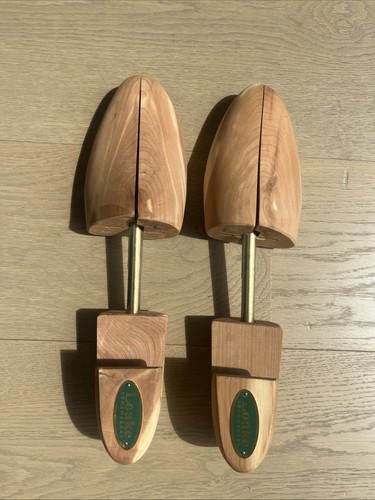 Loake hook backed cedar - backed, wooden